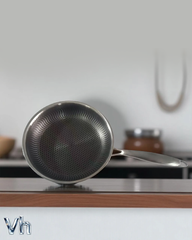 28cm Tri-Ply Honeycomb Frypan with Glass Lid