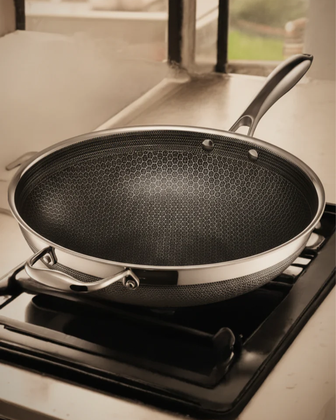 34cm Tri-Ply Honeycomb Stainless Steel Wok