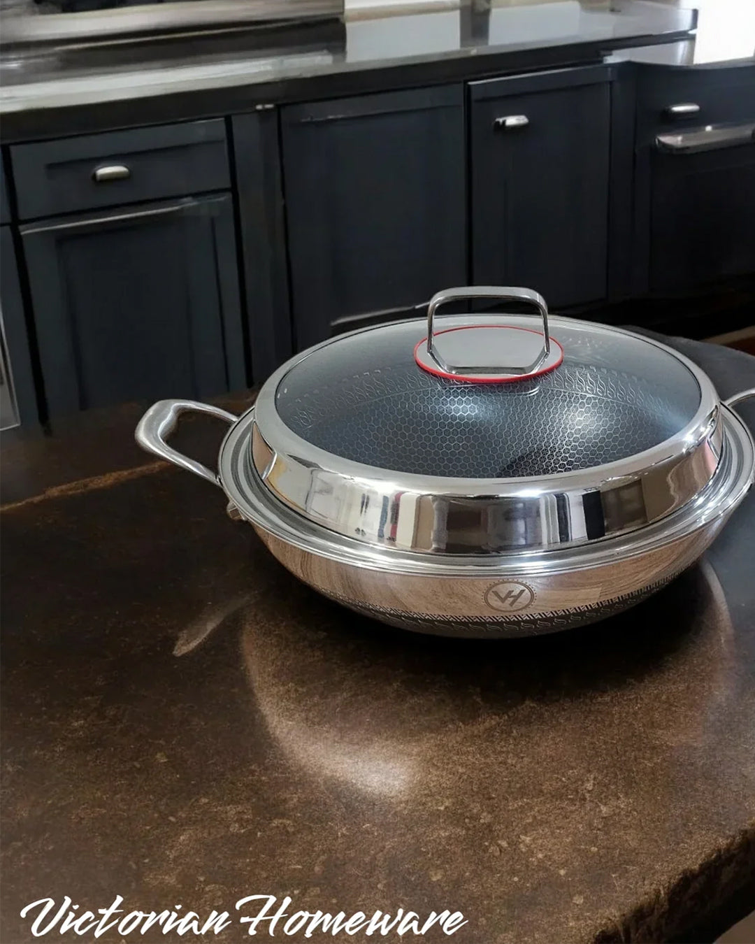 36cm Honeycomb Hybrid Wok with Glass Lid