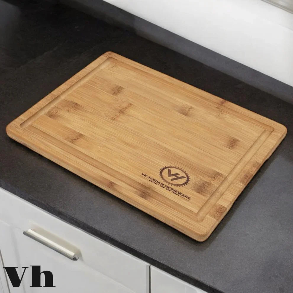 Bamboo Cutting Board with Knife (8")