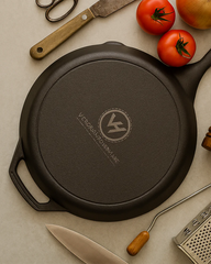Pre-Seasoned Cast Iron Skillet Bundle – 30cm + 26cm